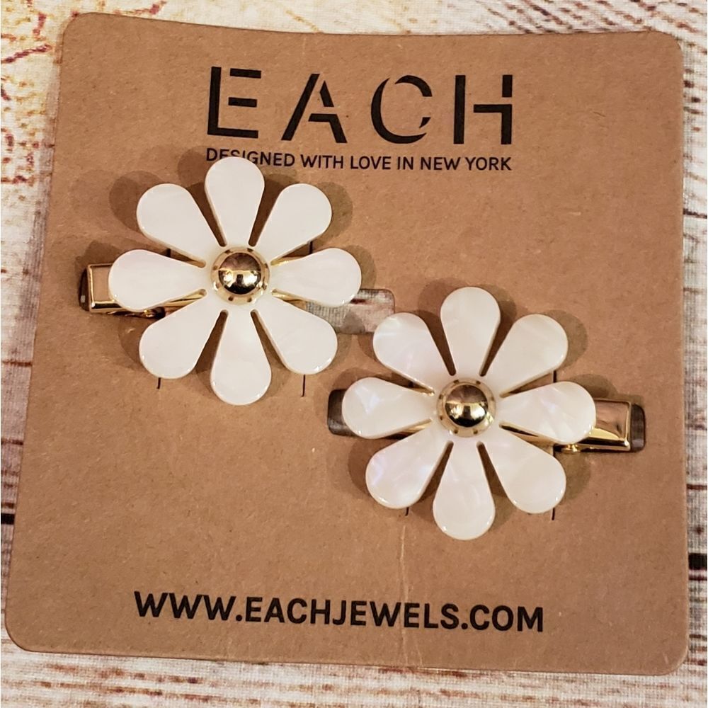 3 for $25 EACH Flower Barrette